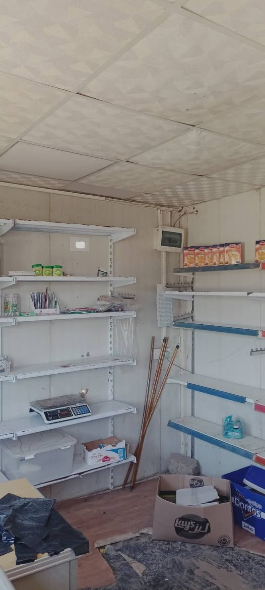 متاح كرفان دكان كامل الملحقات ثلاجة مجمدة رفوف ميز المكان سهل نينوى


**إذا كنت صاحب هذا الإعلان وتريد حذفه لأي سبب، رجاءا أرسل رسالة إلى الدعم الفني**