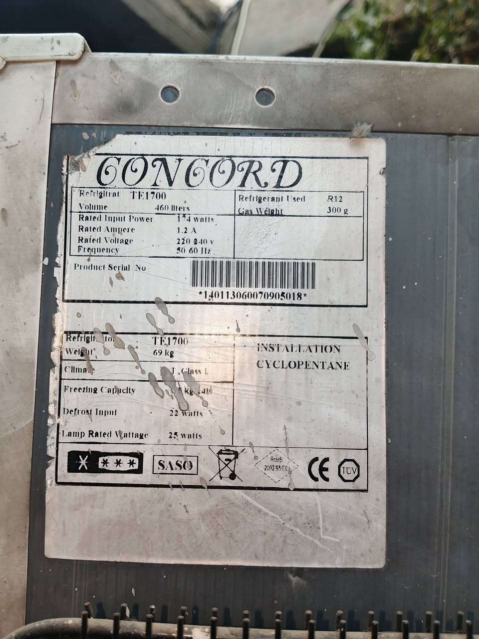 ثلاجة مستعملة للبيع
ثلاجة 16قدم نضيفة شغالة كاملة تجميد 

السعر 200الف وبيها مجال

الموقع سبع ابكار ويوجد توصيل بكروة 

للتواصل ***********
