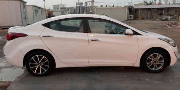 سلام عليكم من رخصة صاحب الأكروب النترا خليجي 16 فول مواصفات محرك 1800 
مصبوغه عام اثر شخط ع طول السياره صفحت السايق السعر 100 رقم ***********
