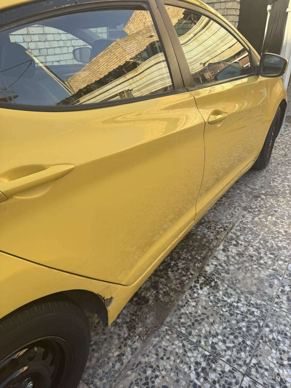 النترا ١٣  مكاني مدينة الصدر  سعر ٩٢   كلشي موضح بالمنشور حادثها. بابين معمرات نفسهن و سونر موجود يمك شوفه وخابر  ***********
