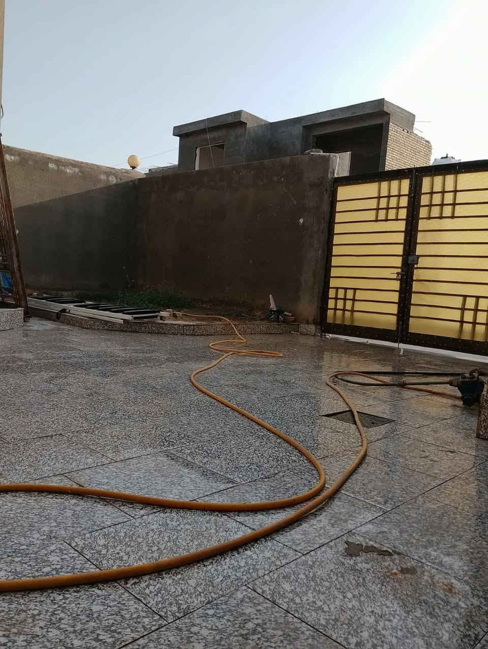 🏡 بيت للبيع – حي 36 (ركن) 🏡
المساحة: 200 متر مربع
الموقع: ركن على شارعين (20 متر و10 متر)
الطابق: طابق واحد
الحالة: جديد، غير مسكون
يتكون من: ✅ غرفتين
✅ صالة
✅ مطبخ
✅ غرفة استقبال
📞 للاستفسار: ***********
📱 واتساب: https://wa.me/9647879659200⁠�
📍 أو مراجعة مكتب الضامن للعقارات
حي الصدر – مجاور صيدلية ركن العلاج
