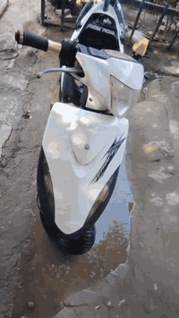 دراجة ماكس عدلة للبيع دراجة كايمه بس أي نقوصات باقية مابيهه كرهبائيات كلهه شغاله دراجة مرتبه وحلوه وكفرات نضيفة غراضة أصليه بس دسبول تجاري دراجة سعرهه 325 وبيهه مجال بسيطط حك جية مكاني بغداد جكوك رقم تلفوني *********** ما متواجد فيس فقط أتصال و واتساب المو شراي لا يتعب روحة ويتعبني
