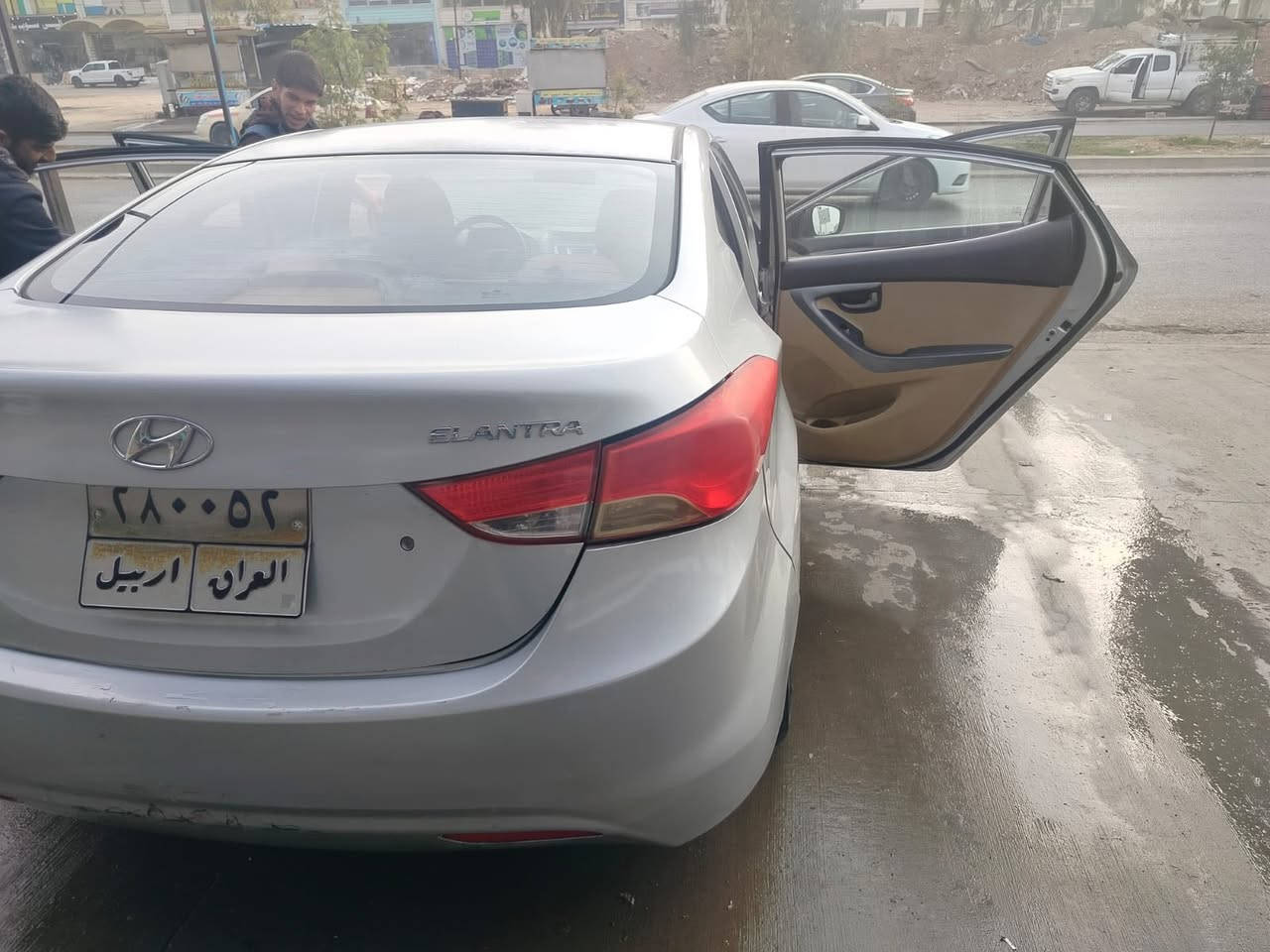 النترا ٢٠١٢
٣٠١ هەزار رویشتووە
گیرومەکینە بە شەرت
تیکمەی لای سەکنی ٢ بست بویاغە
بونیتیشی گورایە دوو بست سەقفی ساردە کوتی هەیە
سةنةوى ٢ سالة بةسةر جووة 
شوين هةولير 
سعر ٩٧ مجال 
رقم موبايل ***********
واتساب
