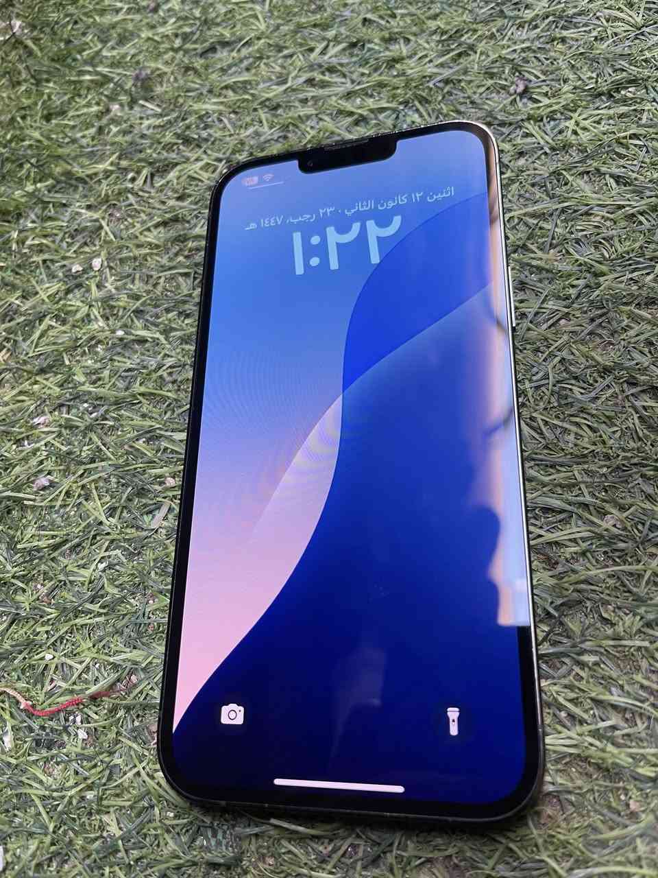 من رخصة الادمن 🤍
السلام عليكم للبيع 
ايفون 13 برو ماكس امريكي 
الذاكره 256 
بطاريه 82 
الجهاز كله بلادي ممبدل اي قطعه 
السعر 650 الف 
بغداد منطقة الشعب شارع عدن 

***********
