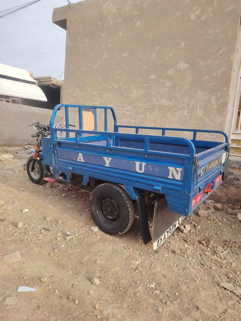 سلام عليكم ستوته للبيع موديل 13 رقم ستوته حلوه مال جناي مكاني كوت شارع نفط رقم الهاتف، ***********
