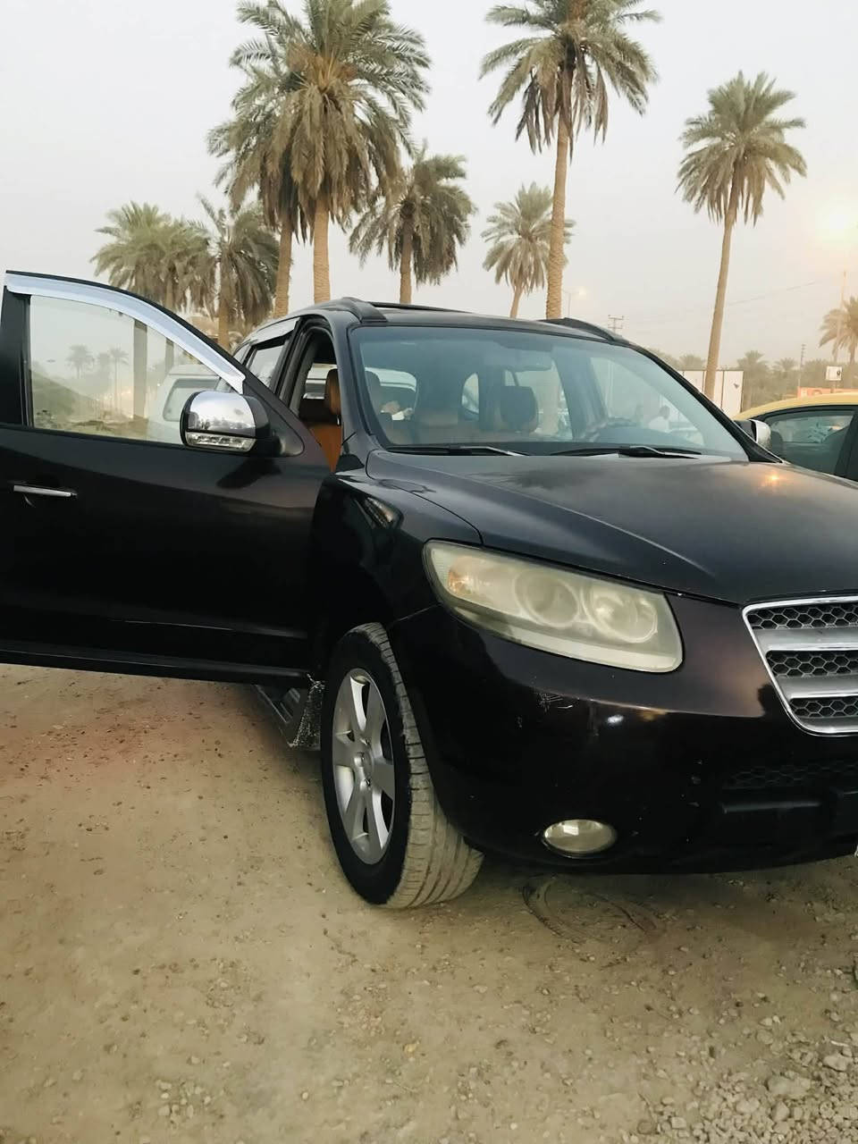 السلام عليكم…
للبيع ...بسعر 125$$
هونداي سنتافياخليجي 1/1  2009 لون ماروني  (عنابي) رقم بغداد شرط التحويل…
سيارة بيها صبغ نص جاملغ الخلفي أثر طخه
سيارة جاهزة بدون اي نقص…
مكينة 6v/2700 
شرط محرك وكير وصدر وكهربائيات وتبريد وتدفئة وتخم تاير سيارة جاهزة من كلشي….
مواصفات فول 1/1 فول معروفه مواصفاتها 
7 راكب 
3:قطع تبريد
سلايت روف 
مري شفط واشاير 
كشنات جلد 
كهرباء كشنات 2
وبيها هواي مواصفات بعد
العنوان/ بغداد/ ابو غريب شارع الزيتون 
السعر 125 $$
للاستفسار
***********9
