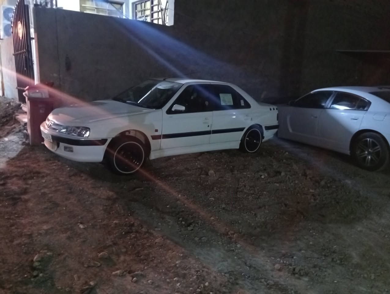 لبيع ومراوس بيوايدي G3  بيجو بارص موديل 15كفاله عامه عده الدوير معمرات رقم نجف بسمي سنويه 29هزه جديده رقم نكليزي تخم تاير خط ابيض جديد تحويره 14  السعر 55وبيه مجال مكاني بابل الاستفسار ***********
