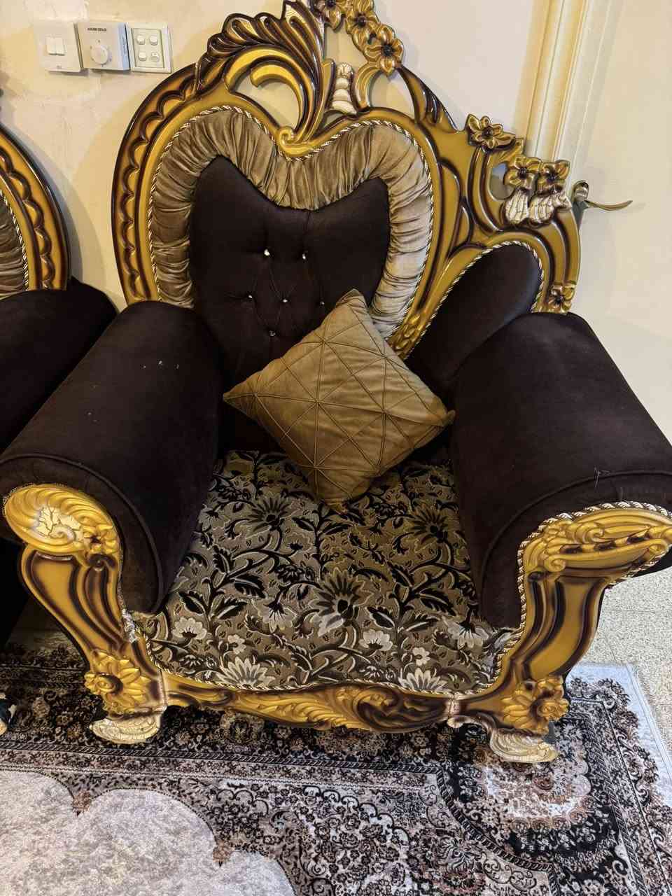 تخم 3 قطع كبيره و 2 لبيع التواصل خاص


**إذا كنت صاحب هذا الإعلان وتريد حذفه لأي سبب، رجاءا أرسل رسالة إلى الدعم الفني**