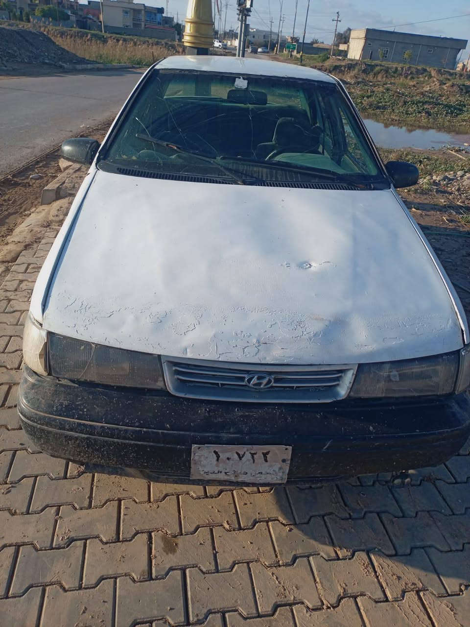 هونداي للبيع مسجله كير ومحرك شرط ما ناقصها شي سياره شغاله كامله كهربائيات شغاله
السعر (1400) بيها مجال قليل قليل 

‏‪0771 408 3162‬‏
***********
