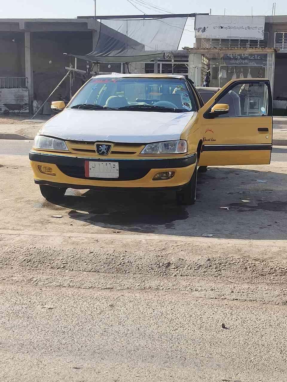 السلام عليكم بيجو بارص 2015 محرك خير من الله لا تنقيص ولا تبخير بس الكير النمره الأولى مرات اتأخر أو بيه رجفه من توصل سرعه 90 السعر 40 أو بيه مجال ***********
