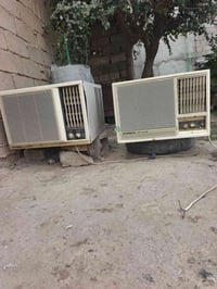 مكيفات نظاف واحد طنين شغال شرط الفحص والثاني طن ونص عوزة بس غاز استفسا...