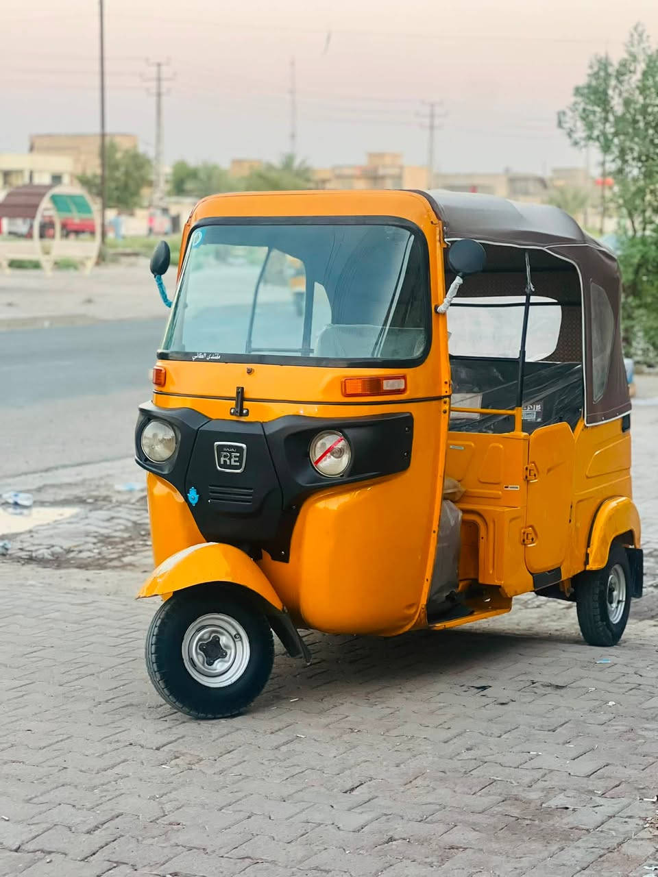 سلام عليكم تكتك ٢٢ كفاله عامه ماعده ضربه بالتكمه فقط رقم كربلاء مشروع وطني وين ميعجبك تحويل 
مكاني بغداد المحموديه 
***********
سعر ٨٨٠٠ بيها مجال حگ الجيه فقط
