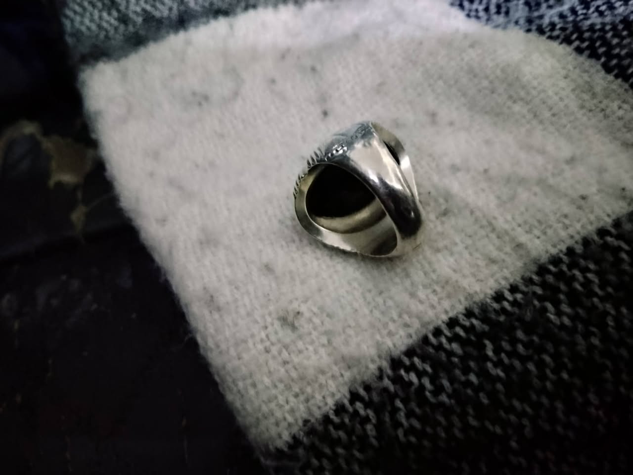 السلام عليكم  يماني شفه اصلي  صياغه ثقيل 
كربلاء حي العباس  ***********
