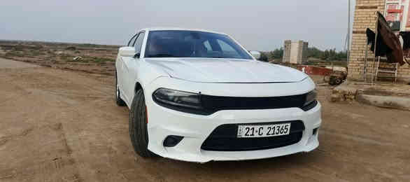 سلام عليكم جارجر البيع المديل 2015سياره جاهزه بيه باب وجملق كلير شوصي مكفوله تخم تاير جديد تبريد حداديه جديده مكينه كير كفاله 3600 حساس خلفي سياره اي نقص مابيهه ستخدام شخصي***********السعر175وبيهه مجال قليل مامتواجد عله الفيس
