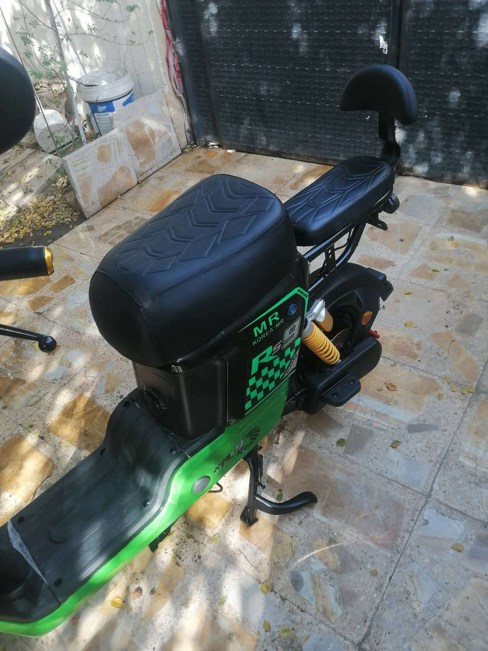 السلام عليكم..

R9 اخت الجديده المديل الحديث مديل ٢٦ السعر ٤٢٥ قفل دراجه تاخذهه من بيت ضمان سبوع كامل.. ***********   متوفر واتساب واتصال..
