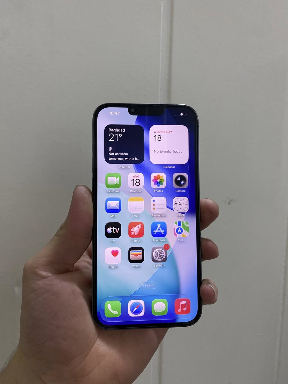 ئایفۆن ١٣ پرۆ ماکس 

١٢٨ گیگا 
پاتری ٨٤ 
مۆبایلەکە بە زەمانی هەمو شتیک تەنها شاشە کەمی شوختی هەیە ئیتارو پشتی سەدا ٩٨ خاوین

نرخی ٤٤٠ دۆلار مەحامەلەی کەم

گەیاندن هەیە


**إذا كنت صاحب هذا الإعلان وتريد حذفه لأي سبب، رجاءا أرسل رسالة إلى الدعم الفني**