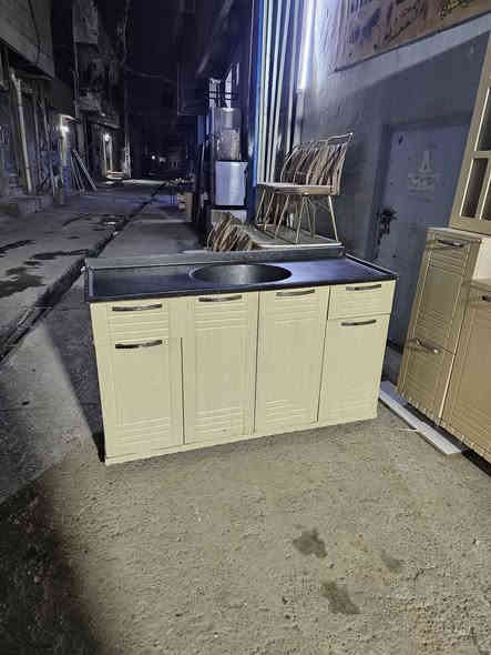 معرض عياض ويوسف عنوان كركوك فلكه مصلى كاونتر بالون بريش نجاره سعره 450 الف ويشد ويا النقل*********** كركوك
