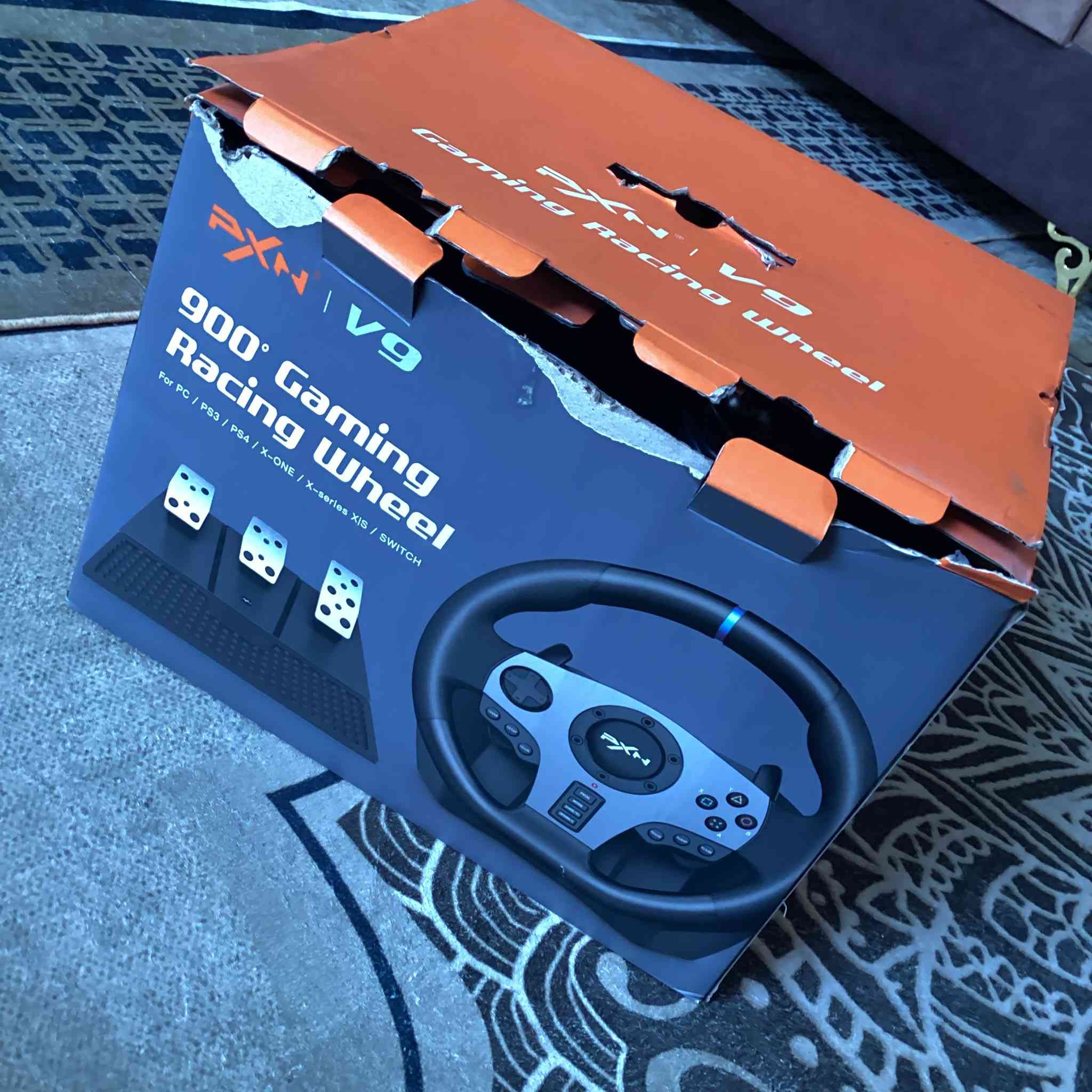 السلام عليكم ورحمة الله وبركاته                                                                                                  دركسونpxn v9 كامل للبيع                                                                                                      يشغل اكس بوكس سيريس Sوو PC.و بليستيشن 4/3.                                                 ستيرن                                                                                                                                        كير 6 نمر                                                                                                                                    دواسات                                                                                                                                   والكرتون ويا.                                                                                                                            يتحول من 900 درجه إلى 270 درجه.                                                                                  السعر 100 ألف                                                                                                                           مكاني التاجيات قرب دائره المرور                                                                                    الرقم (***********)
