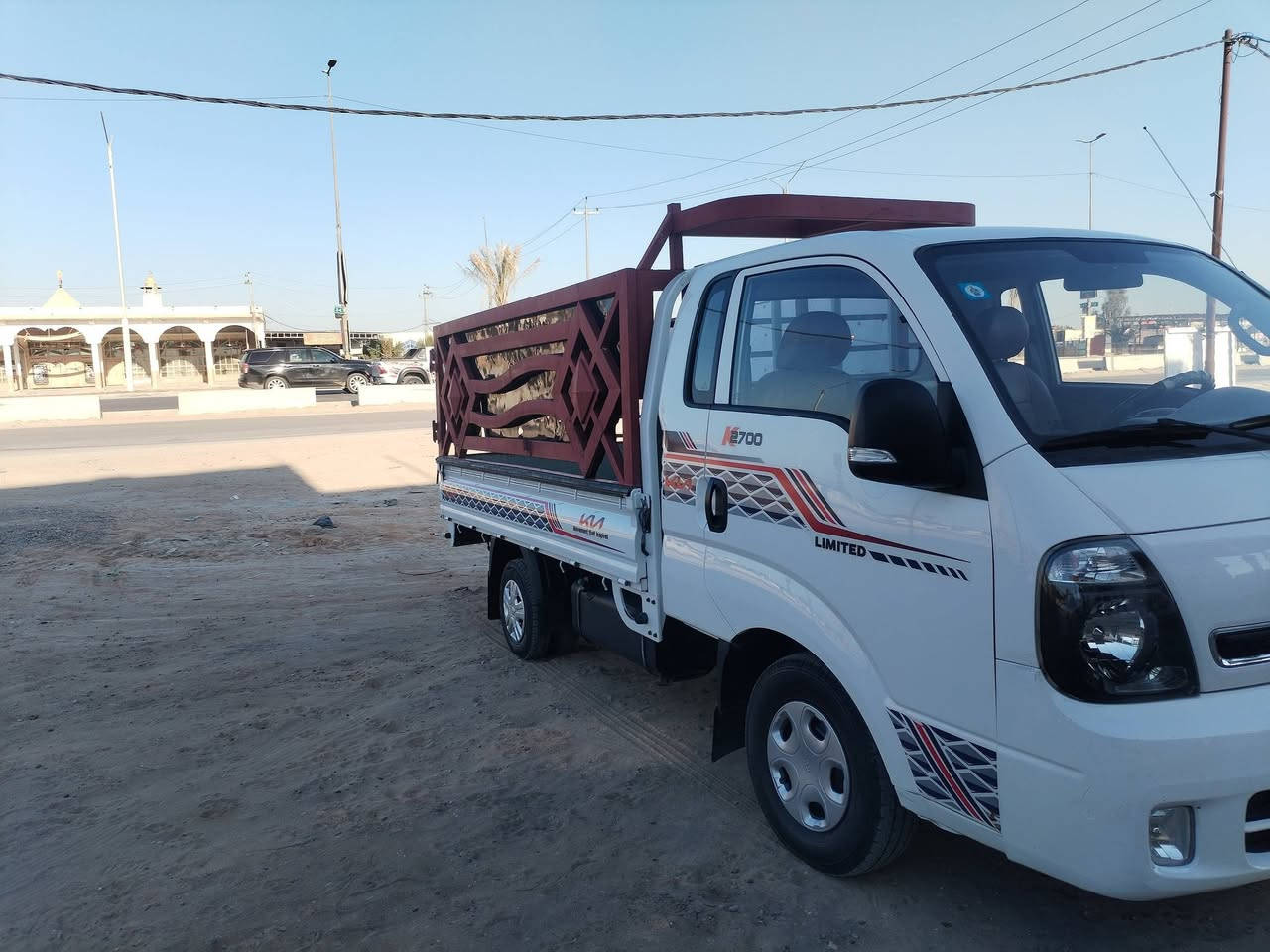 السلام عليكم
كيه حمل للبيع موديل 2018 مكفوله كفالة عامه سياره جديده
كير محرك شاصي مكفول كهربائيات كلها شغاله
تدفئه تبريد ثلج
تخم تايرات حداديه جديده
رقم كربلاء سنويه مجدده لل 30 مشروع وطني
السعر 122
العنوان بابل كفل
للاتصال ***********
