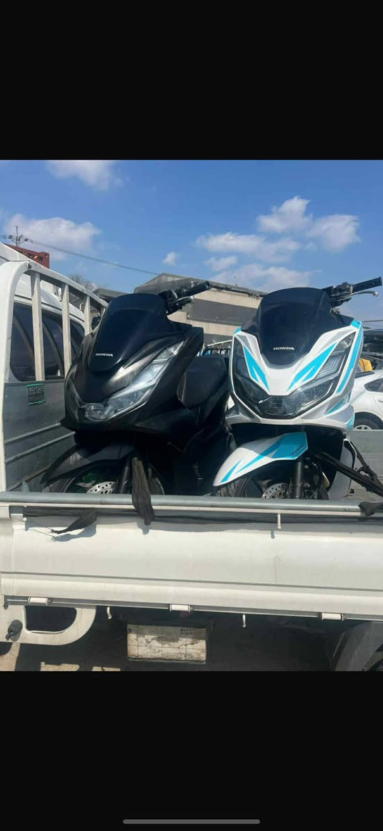 بسم لله رحمان رحيم 
دراجه لبيع جيل رابع كوري  صاله شهر نزلته رمبه 
سدان حساس دراجه خير من لله يعجز لسان عليه تجي وشوف كفر بلادي تخضه وين ماجان اذه بيه نقص شعريه تخضه بلاش 
سعر 19قفل (***********
