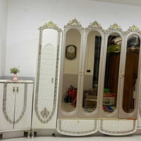 رمادي • اغراض للبيع • اثاث نوم