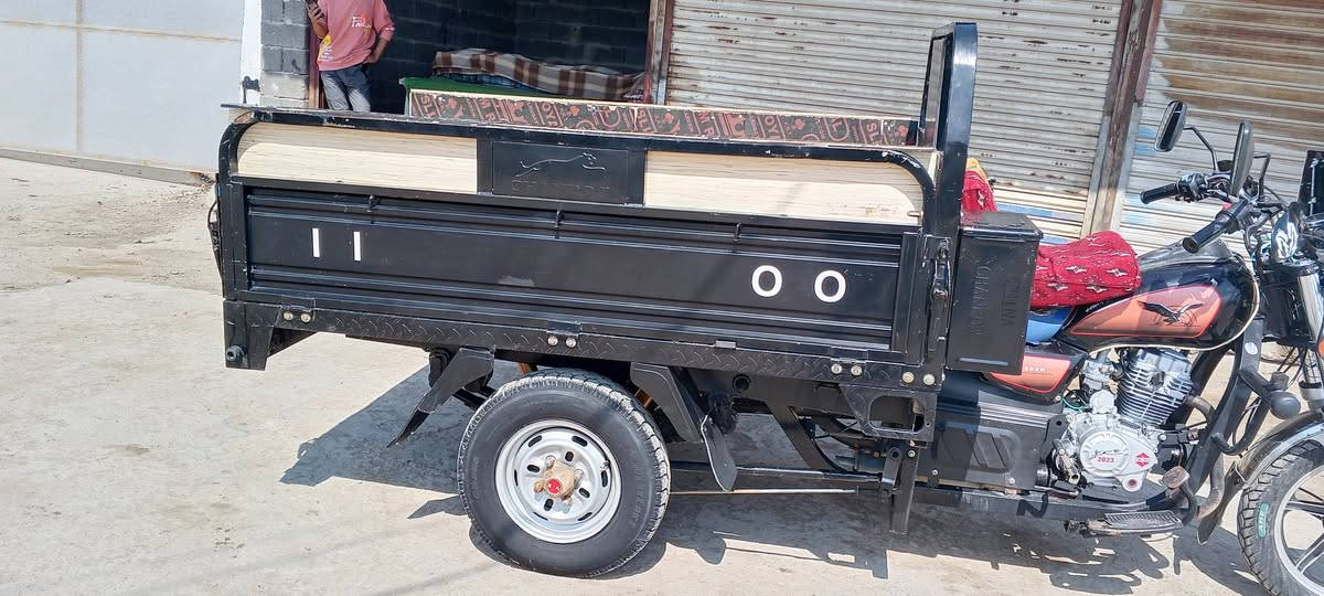 سلام عليكم ستوته صقر موديل 2023 بلال سوته مكفوله كفاله عامه أوراق كمرك ستوته جديده كامله مكمله تخم تاير جوبلس كهربائيات سلف كله شغال ماذب عليهه ربع سعرهه 2150وبيهه مجال مكاني بغداد مدينة الصدر قطاع 48نهايت شارع لفلاح رقمي ***********ولي واتساب
