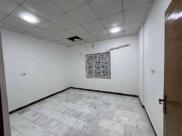 شقق مكتبية vip للايجار شارع الوقود
ضمن بناية حديثة 
 
  ❇️  تلائم اصحاب الشركات والمكاتب الرسمية وسكن الموظفين فقط
▪️ المساحة:  100 متر
▪️ البناء: 2025 
▪️ متوفرة عدة طوابق
▪️مجهزة بمصعد 
▪️مجهزة سبالت 
 

 
 
 التفاصيل :
▪️غرف عدد 3
▪️صالة 
▪️مطبخ  
▪️صحيات

ـــــــــــــــــــــــــــــــــــــــــــــــــــــــ
  

للاستفسار الاتصال على الأرقام 🔻

***********📞
***********📞
  ***********📞

او زيارتنا للمزيد من العروض
 عنوان_المكتب
 البصرة - البراضعية - شارع سيد امين (قرب مركز الفيزا التركية) 
المــكــتــب مــجــاز قــانـونــيــاً
خدماتنا:- مقاولات عامة -تصميم خرائط-تصاميم داخلية-ديكورات داخلية-ترميم منازل
#نستقبل_عروضكم_وطلباتكم_التجارية_والسكنية 
العمران للاستثمار والتطوير العقاري
