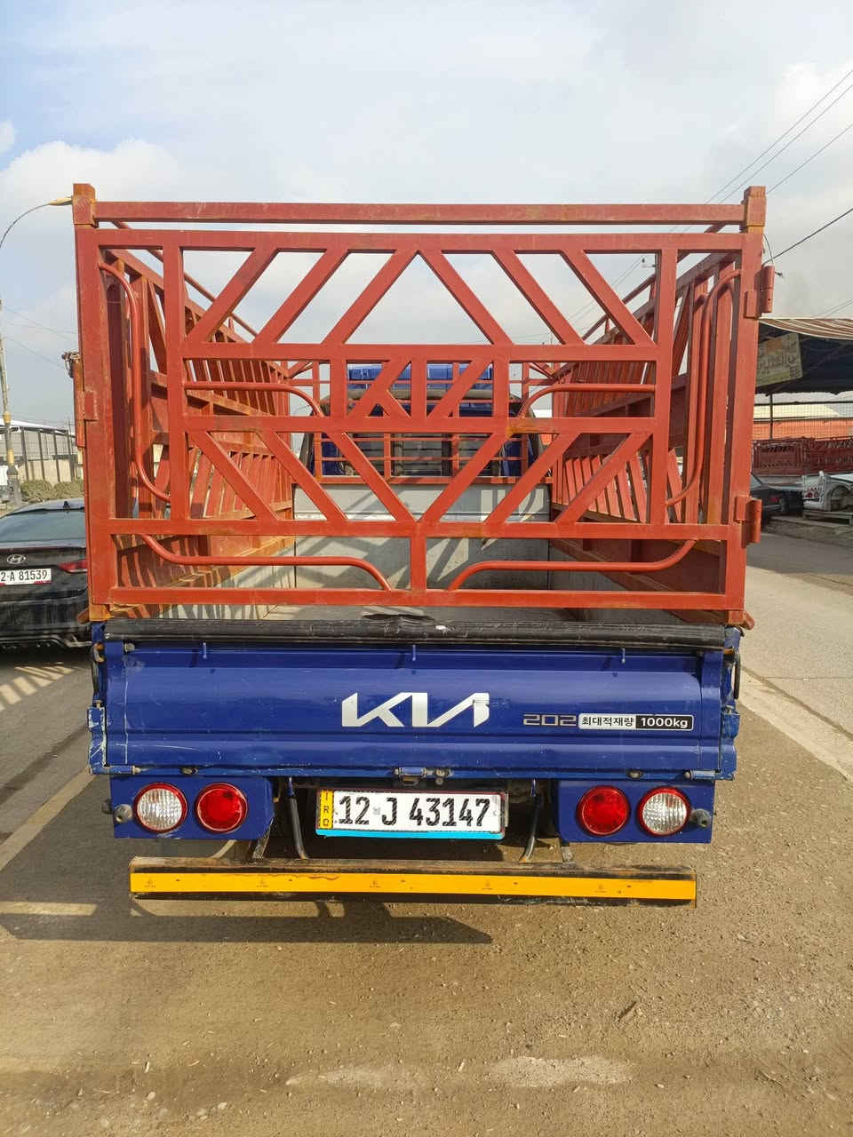 السلام عليكم ورحمه الله ،،،،
كيا حمل ،،، موديل 2022
محرك 3000 ،،، كير توماتيك 
محرك وكير وضع شركة ما مفتوح 
السيارة فول مواصفات ،،، 
مكفوله كفالة عامه من الدعاميه للدعايه
السعر ،،، 155،،،
الموقع ،،، موصل حي السلام 
تلفون ،،، *********** ،،،
