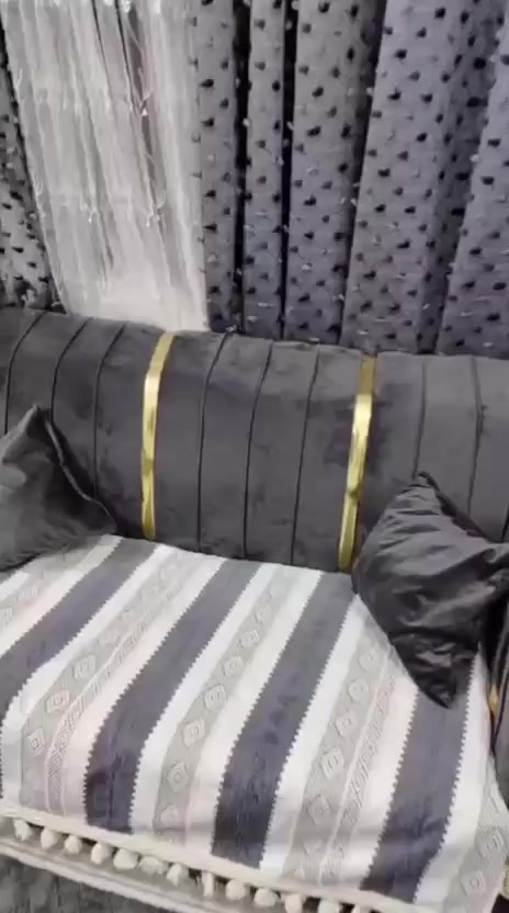 السلام عليكم تخم للبيع جديد مكاني راوه سعره 300الف وبي  مجال للاستفسار اتصال ع. رقم ***********
