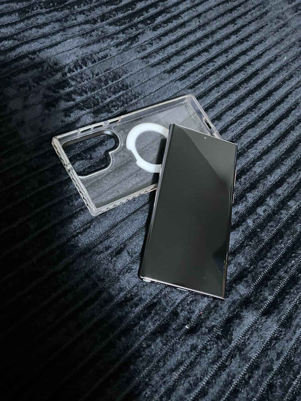 اس 22الترا
ذاكرة 256
معالج سناب دراكون
جهاز امريكي مسويه دبل سيم كارت
جهاز جان مكفول بس انكسر الضهر وبدلته ضهر كله بلادي
وطلعت نقطه سوده فوك الكامره مامبينه ولا مئثره 
اريد مراوس ب اس 23او 13برو ماكس ونطي فرق 
وذا بيع اريده 450 بيها مجال للطيبين ماكو هيج سعر 
مكاني بغداد الكاظمية
***********
