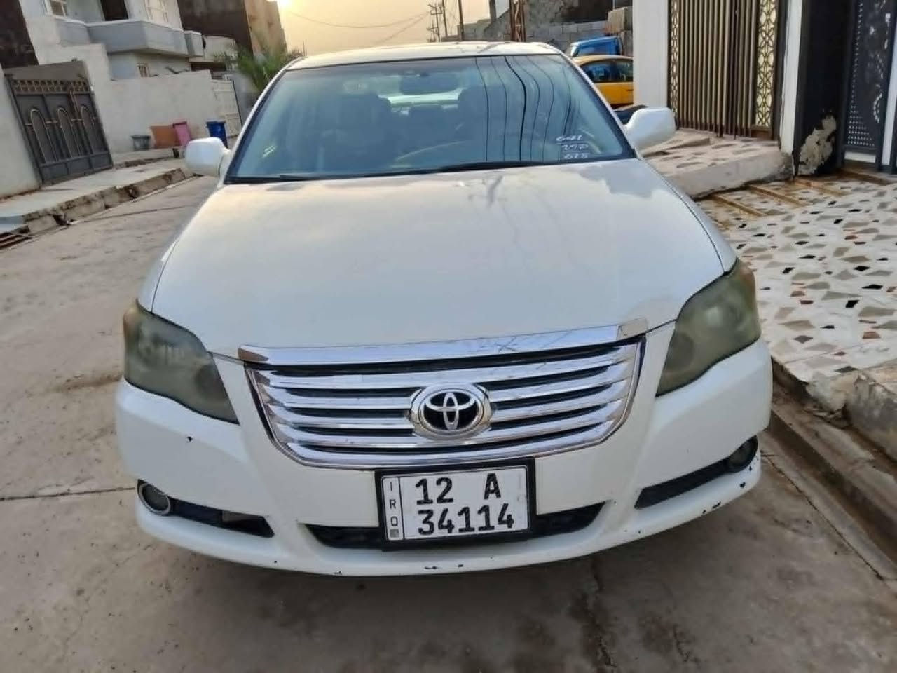 السلام عليكم.. 
افلون 2009 كندي لميتد. يعني فول مواصفات
رقم موصل جديد وسنويه جديد ب أسمي شرط التحويل.. 
ومو شرط اله بالموصل يتحول. بأي دائره مرور تتحول عادي.. 
دفتر بانزين بيه.. 
صبغ حزام بدون دواخل 
شاشه وكامره خلفيه 
تدفئه وتبريد ب كشنات. وخزن ميموري. 
نظام ترحيب. صوت رواجز فقط بدايه تشغيل اول ثانيه وتروح..  
السعر 115 وبيه مجال
العنوان كركوك.. 
***********
