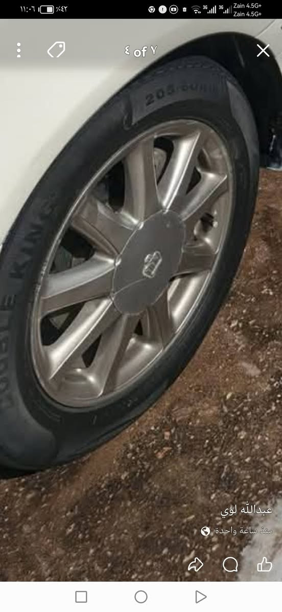 السلام عليكم عندي وياله نفطيه نجمه اريد وياله بيض ام مراوس استفسار واتصال على الرقم ***********
