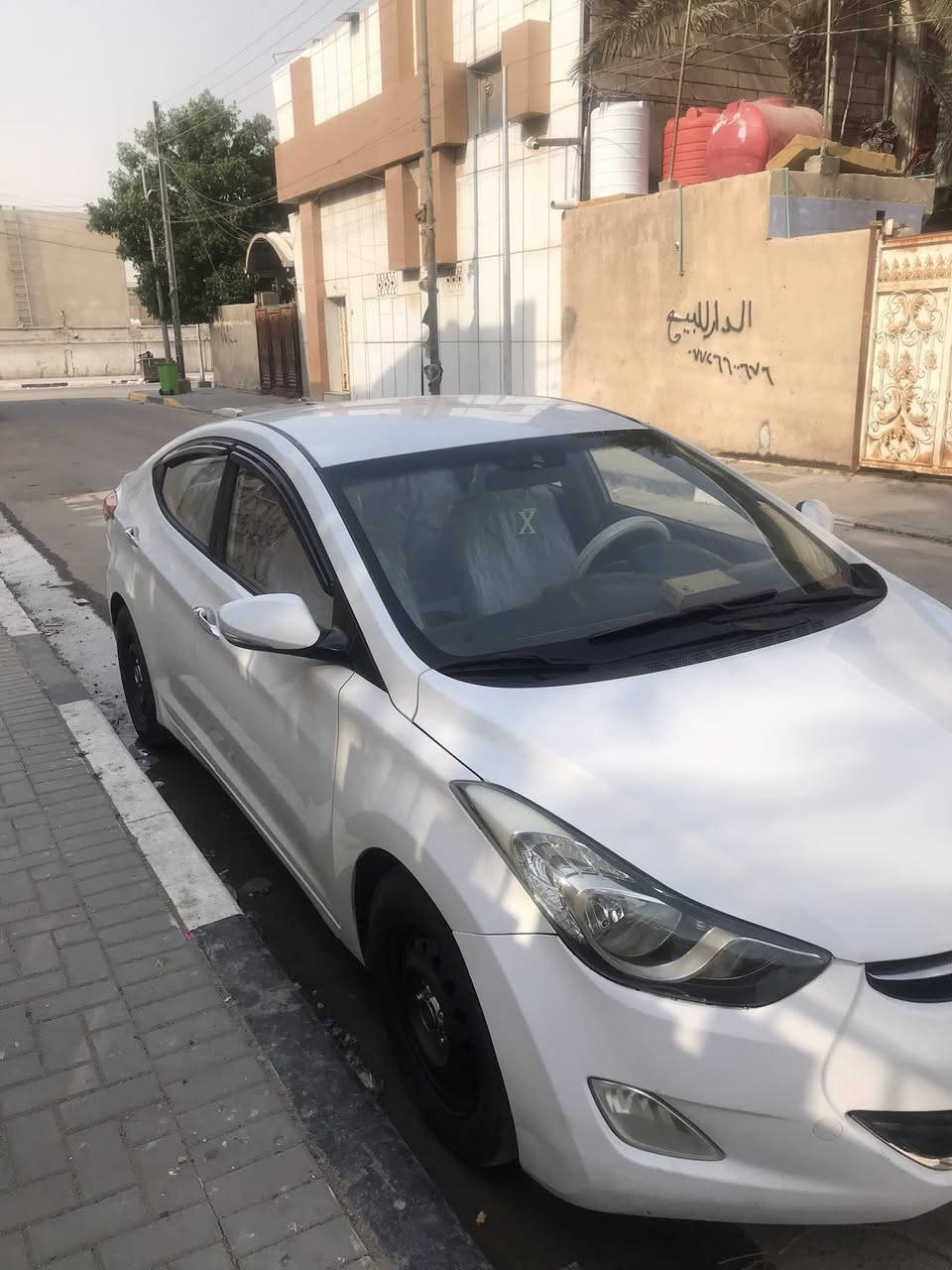 الانترا افانتي موديل ١٢ كفالة من الضربه والتبديل بيه ملاحظات جدًا بسيطه تكحيلات وليسه صبغ وبعض الملاحظات الاخرا تنشاف بلعين گير محرك تبريد حداديه كله كفاله طخم تاير سياره باسم صاحبه الشرعي من عام ٢٠١٢ السعر ٩٨ بي مجال قليل العنوان بصره رقم *********** رجاً عدم المراسله اتصال واتساب خاص والسونار مرفق مع النشر
