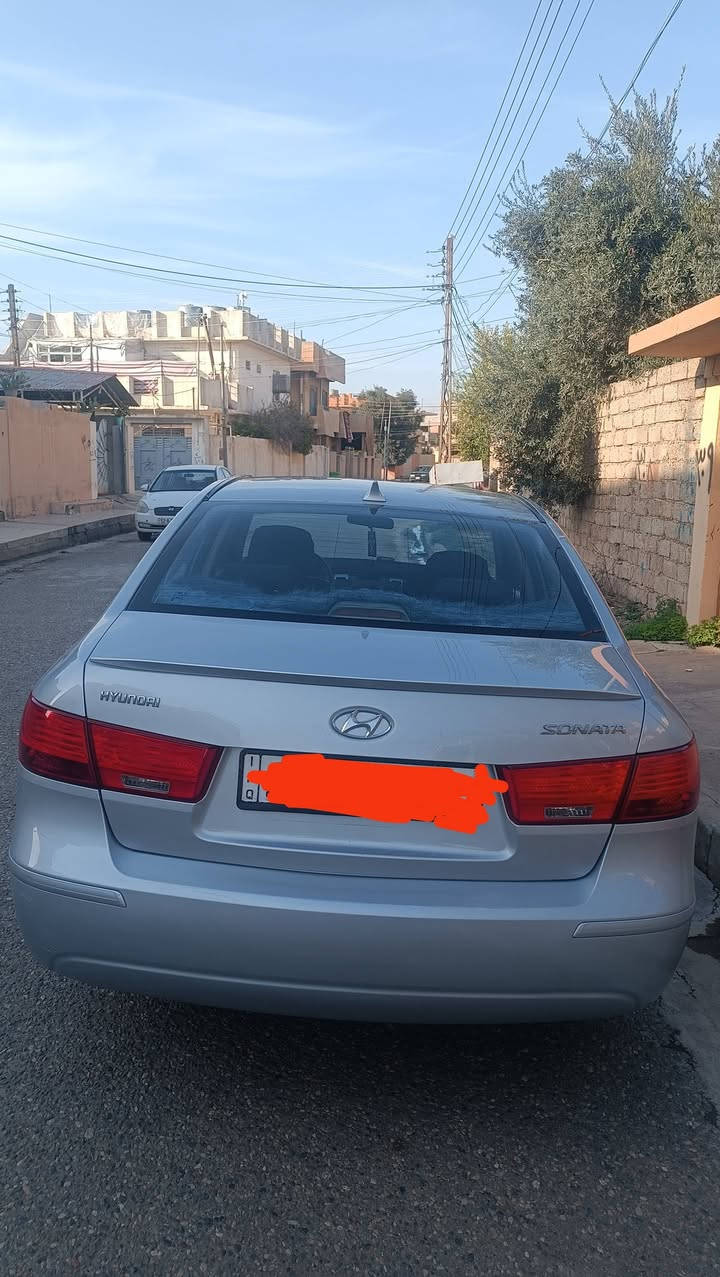 السلام عليكم رمضان كريم عليكم عندي سوناتا موديل 2010 محرك 4سلندر 2400بدون صبغ الوان سلفر رقم نينوى رقم سنويه جديد كامل سياره ماشي 160 جديده ***********6
‏‪0771 974 1954‬‏ السعر 135بدون اقساط يرهم مروس حسب السيارة
