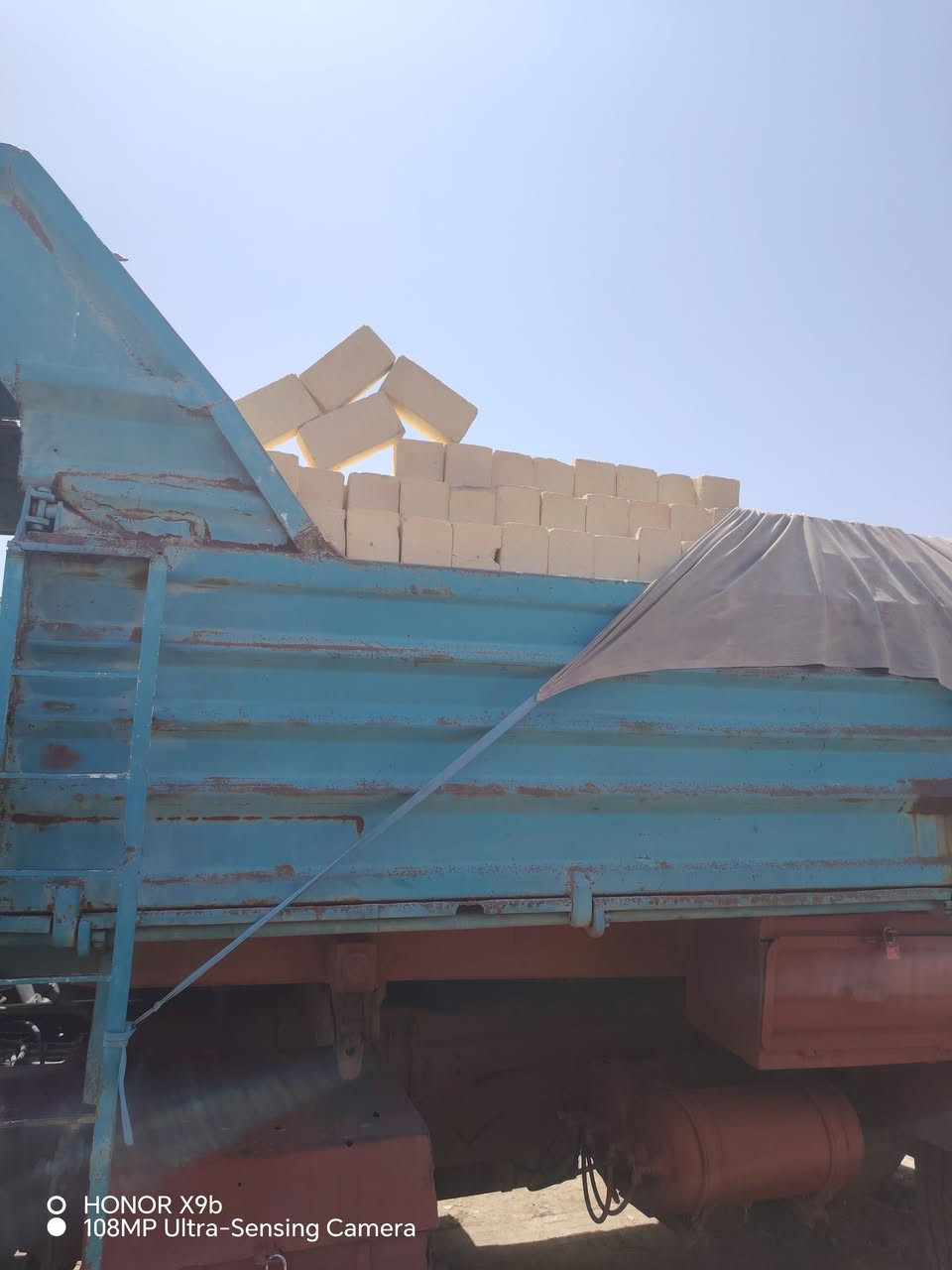 بسم الله الرحمن الرحيم

إلى الزبائن الكرام، نقدم لكم تجهيز طابوق.
التك 4000 آلاف وزيادة 300. الطابوق المتوفر:
((إنجكتر ✅ بيرنه ✅ درجة أولى ✅ ويوجد كسر درجة أولى. كلمن وسعره))
لكافة أنحاء العمارة والأقضية حسب الطلب.
للاستفسار والاتصال مع واتساب:
أثير: *********** (به واتساب)
آسيا: ***********
أو مراسلة الصفحة، متواجدون 24 وعشرين ساعة.
