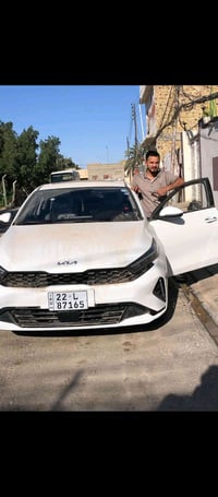 كيا ثري موديل 22فول كفاله عامه 07831477297
