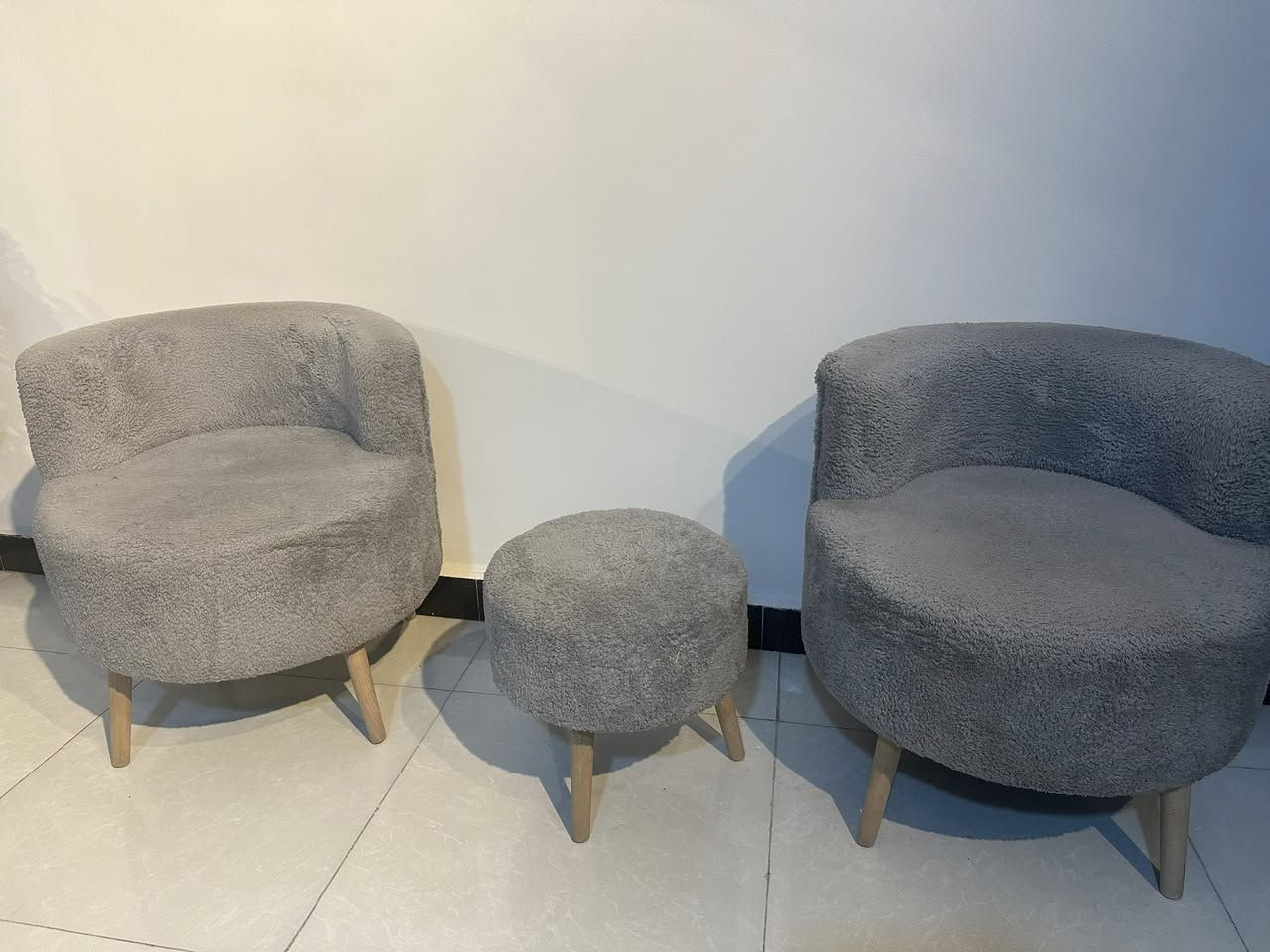 السلام عليكم عندي هذا كرسين وطبله جديد مصار شهرين من مشتريتهم وجايبتهم شحن من تركيا رايدتهن ب 175 وبيهن مجال


**إذا كنت صاحب هذا الإعلان وتريد حذفه لأي سبب، رجاءا أرسل رسالة إلى الدعم الفني**