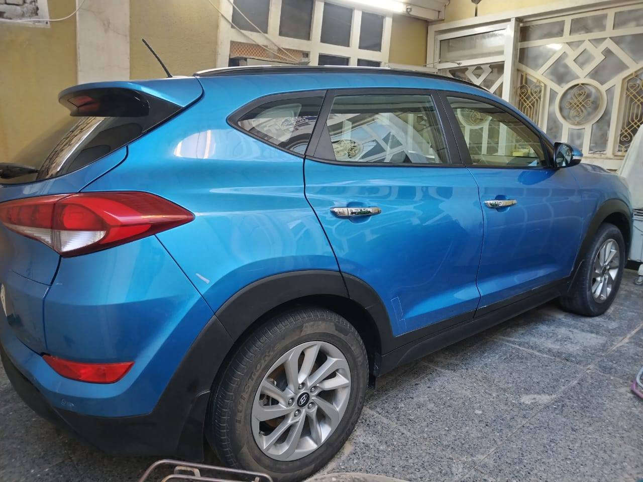 السلام عليكم....
مستعجل على البيعه

توسان خليجي ١٧ مكينه ٢٠٠٠ دوش كفاله مكينه وكير

سعرها ١٥٠ السونار داخل المنشور. ***********
