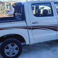 هايلوكس ٢٠١٤ • اوتوماتيك • مكفولة