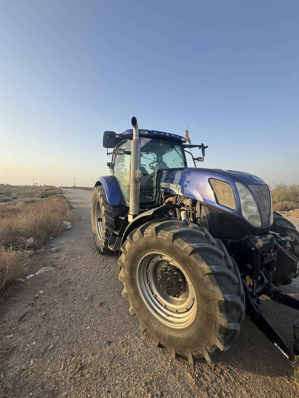 مكينه 7030  عصا  2007عاده 15الف
تخم تاير كير واكسلات كفاله 
***********
***********
كوت دجيلي  330&
