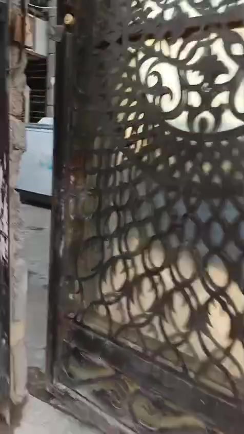 سلام عليكم شونكم احبائي بيت للبيع سند زراعي عقد 35 البيت كبالي العين كامل  من كلشي البيت نهايه شارع 30 بصف الطابو ***********سعر 41
