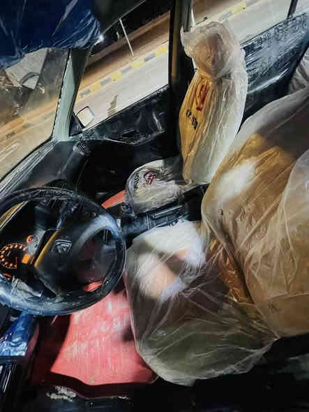 السلام عليكم بيجو موديل 2010  مكينه نضيفه كلش وكير حلو السعر18 بيها مجال للاتصال *********** مصفره غرامات ✔️ تحويل شوكت مايعجبك✔️مشط وباور شغال مكغوله من الضربه كهربائيات شغاله  دوشمه جديده غرفتها كلش حلوه ونضيفه والكشر احلى من الصوره شراي اتصل وبالخدمه 
متواجد فقط على الرقم ***********
شباب اني مكلف بالنشر رجاء لاتراسلوني❤️
