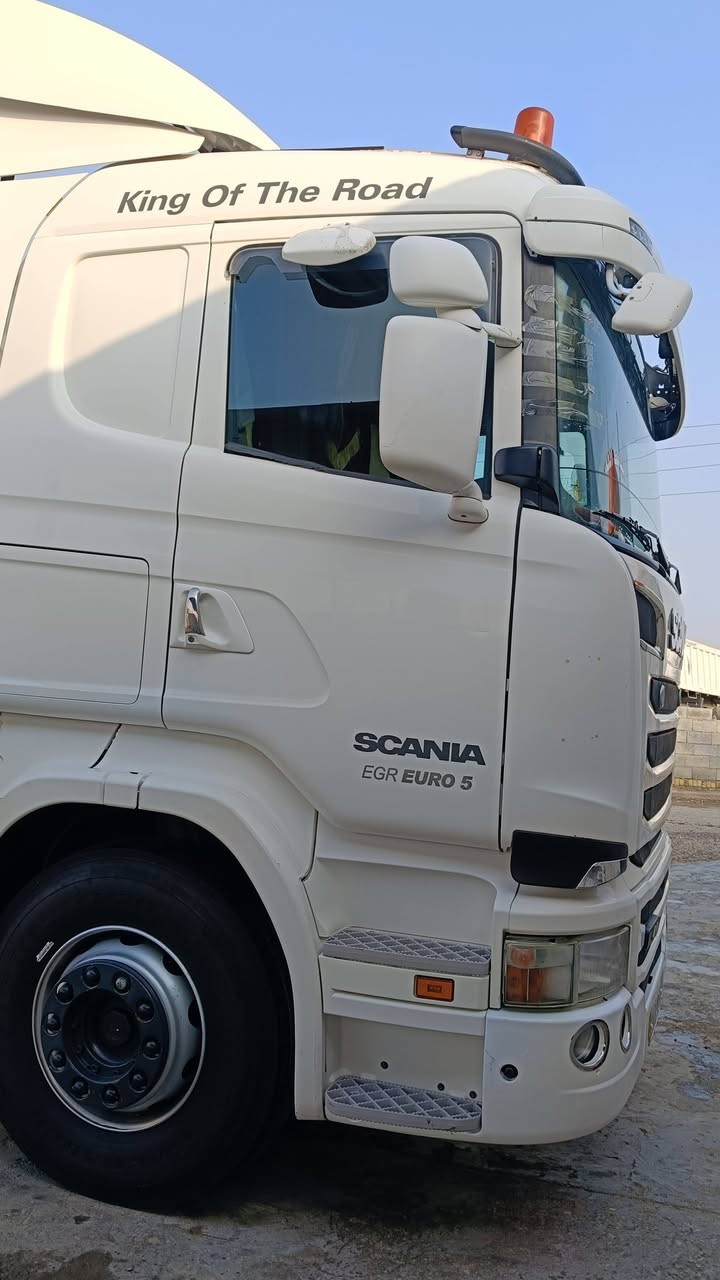 سكانيا موديل 2013 قلاب سنويه منضومه قلاب تخم تاير محرك 440 عرجه رتايدر ثلاجة السعر  خاص مكان ميسان *********** ***********
