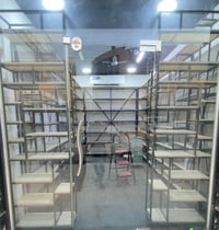 رفوف حديد • ١٢ • ميسان