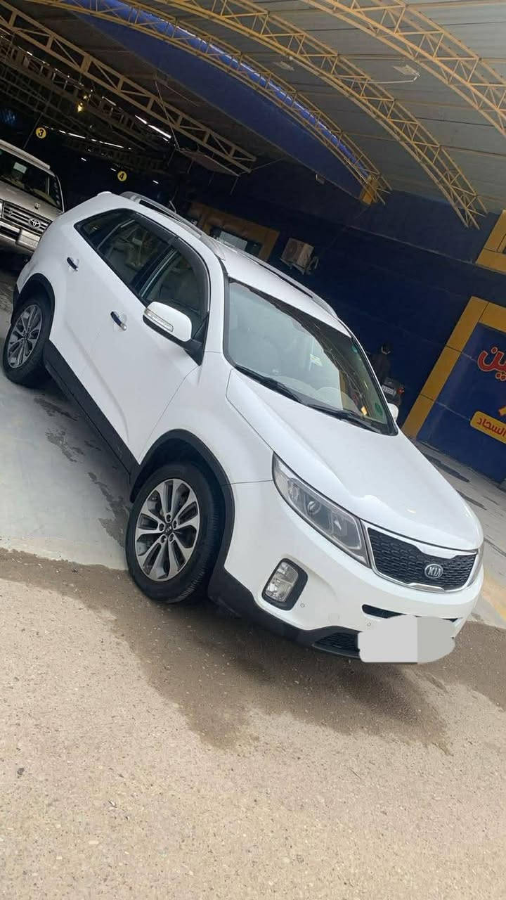 سياره سورنتوابيض موديل ٢٠١٣ وجه ١٥ اربيل دولي باسمي فول  كشن كهرب بدون صبغ٠محرك ٢٤٠٠ السعر ١٦٥  وبيها مجال ويرهم مراوس حسب الاتفاق٠السياره وضع شركه اتصل وتدلل ***********
