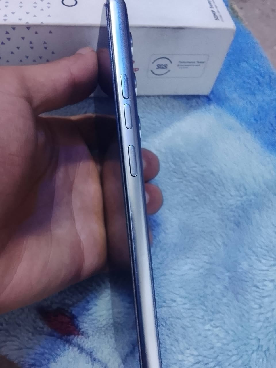 تكنو كامون 40
مستعمل قليل 
جهاز مرتب نضيف مثل ما موضح بل صور
ذاكرته 256ولعشوائيه 8 كامل ملحقاته بس ناقصه شاحنه 
مكاني نجف سعر 170الف


**إذا كنت صاحب هذا الإعلان وتريد حذفه لأي سبب، رجاءا أرسل رسالة إلى الدعم الفني**