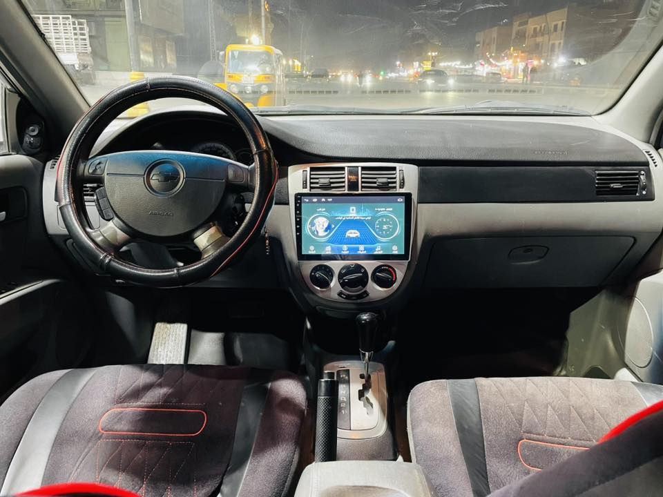 السلام عليكم 
سياره اوبترا لبيع مديل 2011 
رقم بغداد ب اسمي تحويل ثاني يوم 
السياره بيها رصعات ماعدا چاملغ الأيسر
بيه عل كد شبر حار موجود بلصوره 
والباقي مكفول دواخلها كلها نضيفه تبريد شغال
والسياره خير من الله 
سعر. 70 ورقه  وبيها مجال حگ الجيه 
عنوان بغداد بلديات 
رقم ***********
