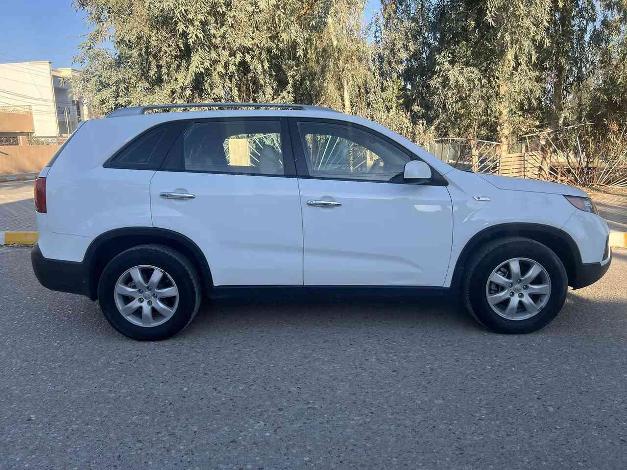 ‏السلام عليكم
‏للبيع كيا سيرنتو موديل 2012 خليجي بيه صبغ بنيد شرط بدون دواخل +صبغ قبق الجنطه بدون دواخل + قطعتين بارد شرط مكينه 2400 دوش المرغوب شرط لاتنقيص ولاتبخير  تخم تاير + صدر امامي + خلفي شرط + تبريد ثلج + تدفئه 
السياره 7 راكب قطعتين تبريد يعني السياره حلوه وجاهزه من كلشي مابي اي نقص 
السونار مرفق مع المنشور 
رقم اربيل الدولي سنويه جديده يعني شرط التحويل 
السعر 135 وبيه مجال للشراي 
الاستفسار ***********
