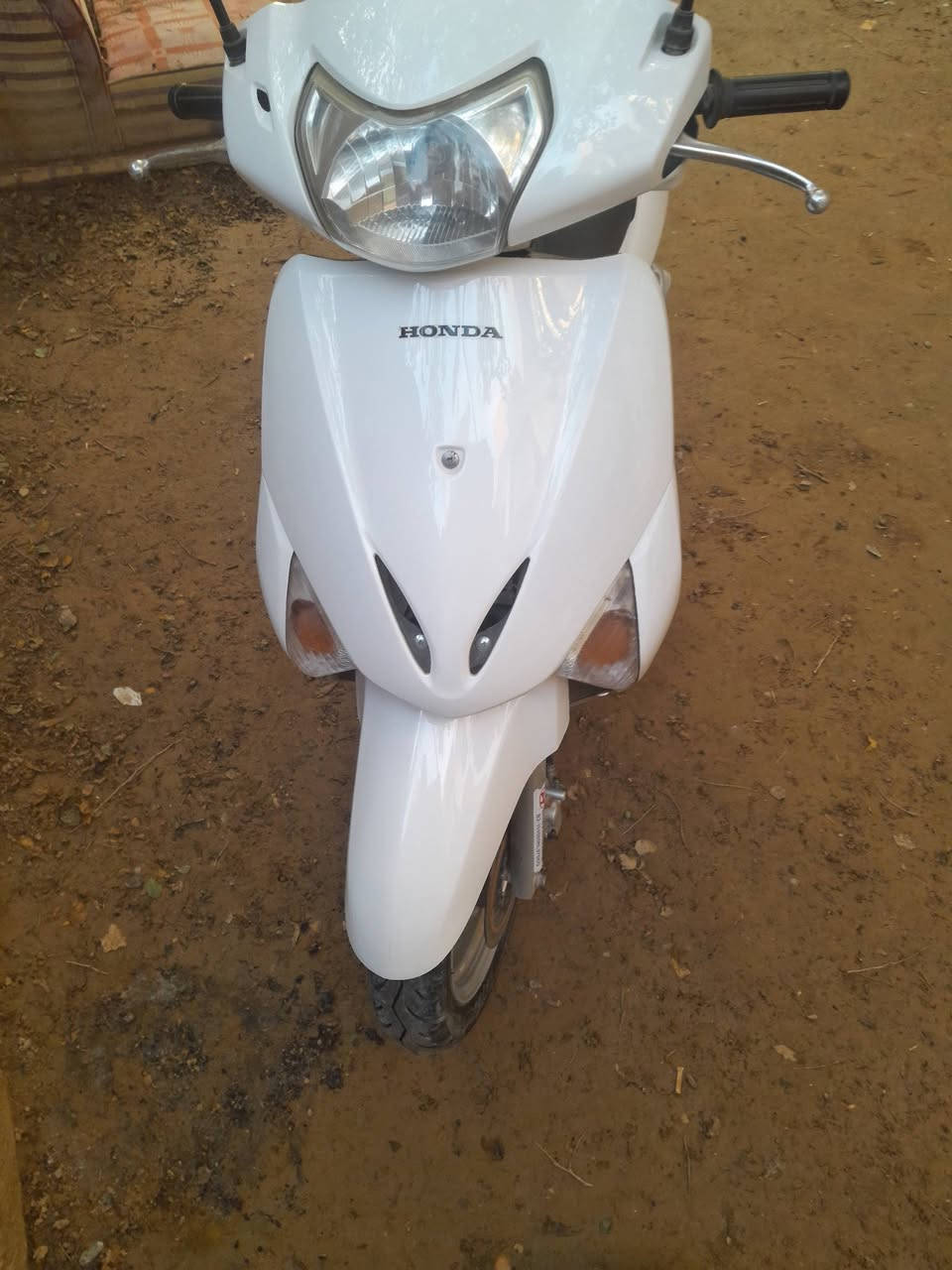 السلام عليكم ورحمة الله وبركاته
بسبب الوعد الكاذبه 
ماطور ليدي حديث للبيع الماطور نضيف 
السعر٨٥٠ وبي مجال حك الجيه 
الرقم ***********
