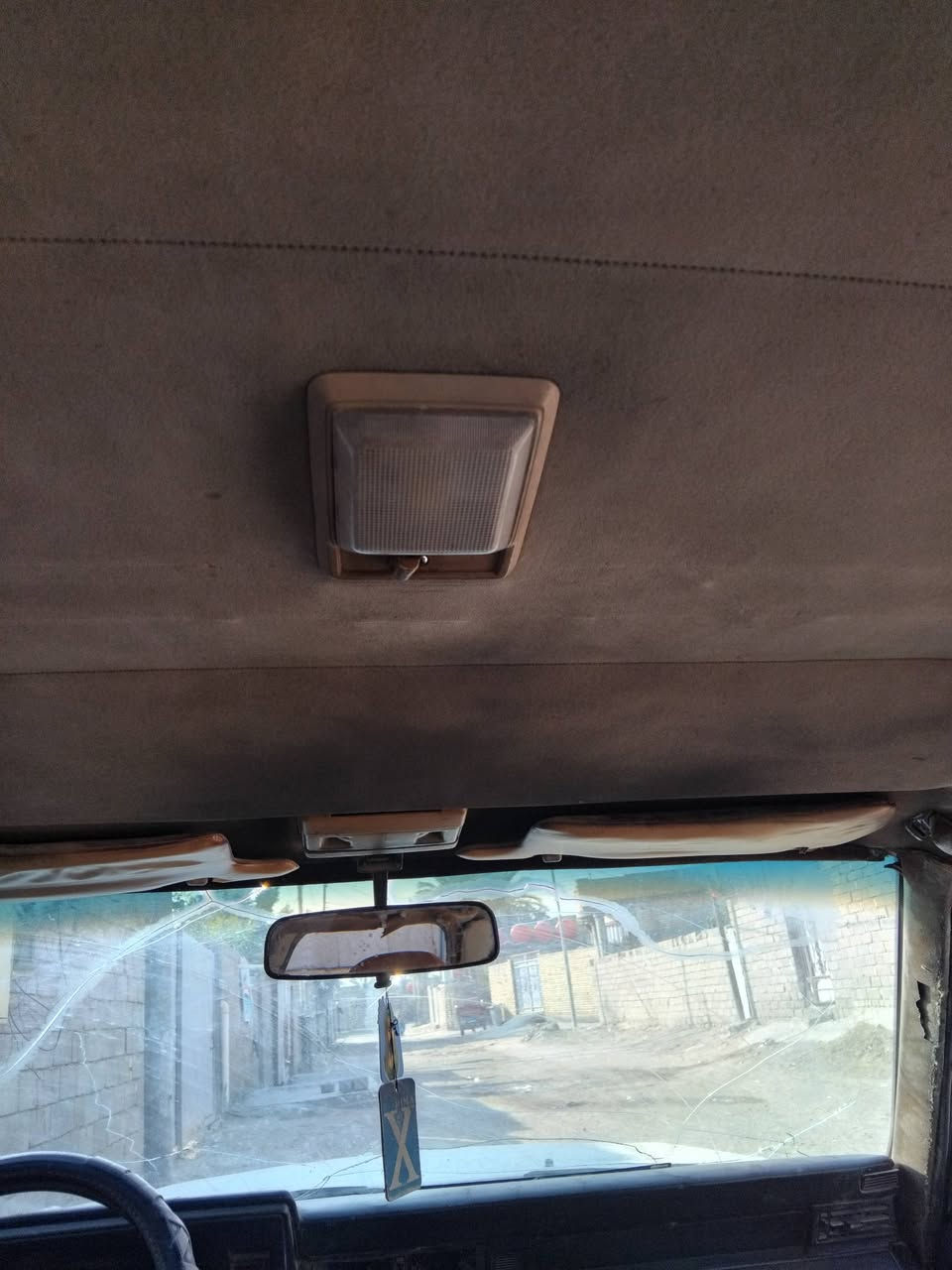 السلام عليكم للبيع سوبر موديل 85رقم بغداد صدامي البصره قضاء القرنه سعر 22  اتريد تحويل اتريد وكال ***********
